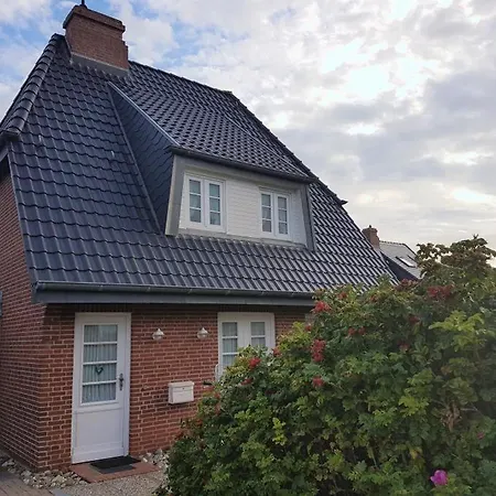 아파트 Am Friedrichshain Mit Wlan Und Parkplatz Fuer 4 Personen, Westerland, Haderslebener Strasse 18b